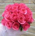 30 ROSES HAND TIED